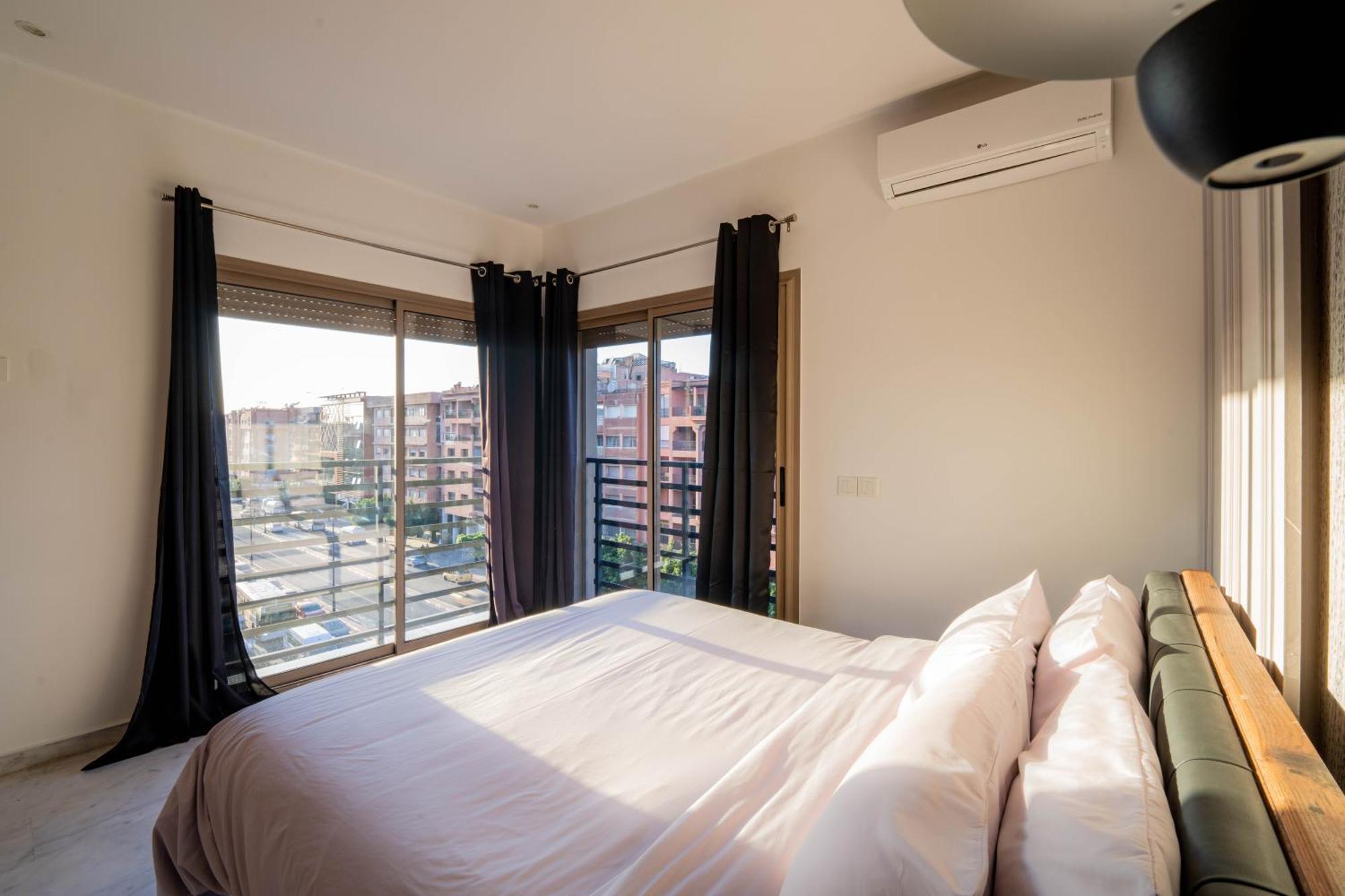 Ferienwohnung New ! Unique Equipped Flat In The Heart Of Marrakech Marrakesch Exterior foto